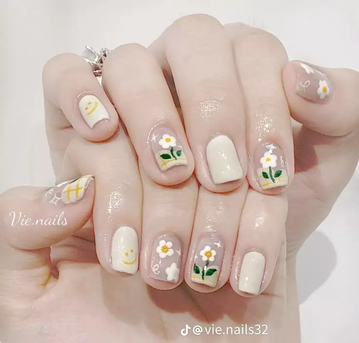 Mẫu nail vẽ hoa đơn giản - Nghệ thuật làm đẹp từ thiên nhiên 31