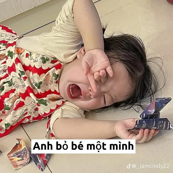 Meme Em Bé Giơ Tay: Những Hình Ảnh Ngộ Nghỉnh Đầy Vui Vẻ 6