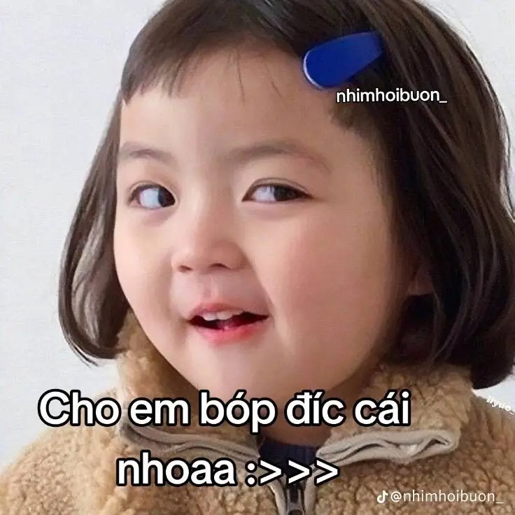 Meme Em Bé Giơ Tay: Những Hình Ảnh Ngộ Nghỉnh Đầy Vui Vẻ 39