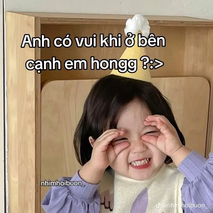 Meme Em Bé Giơ Tay: Những Hình Ảnh Ngộ Nghỉnh Đầy Vui Vẻ 58