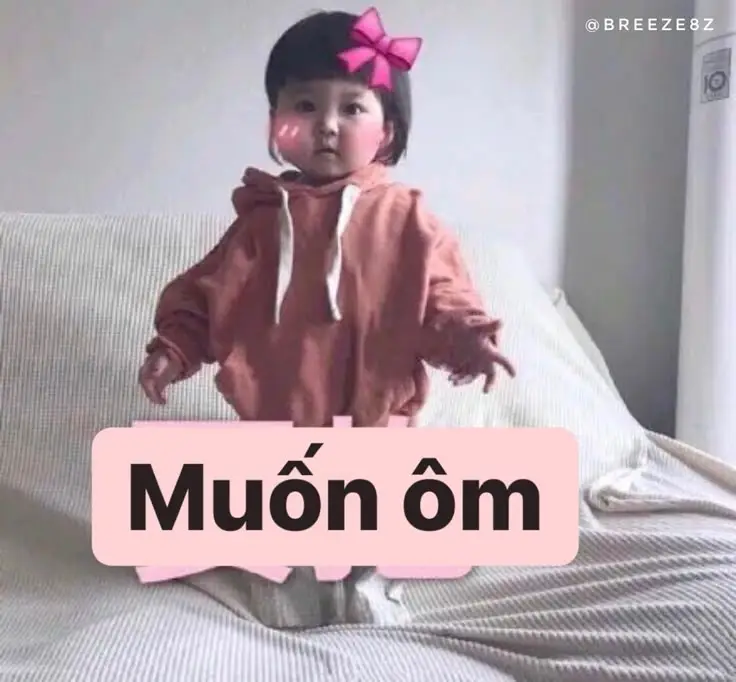 Meme Em Bé Giơ Tay: Những Hình Ảnh Ngộ Nghỉnh Đầy Vui Vẻ 73