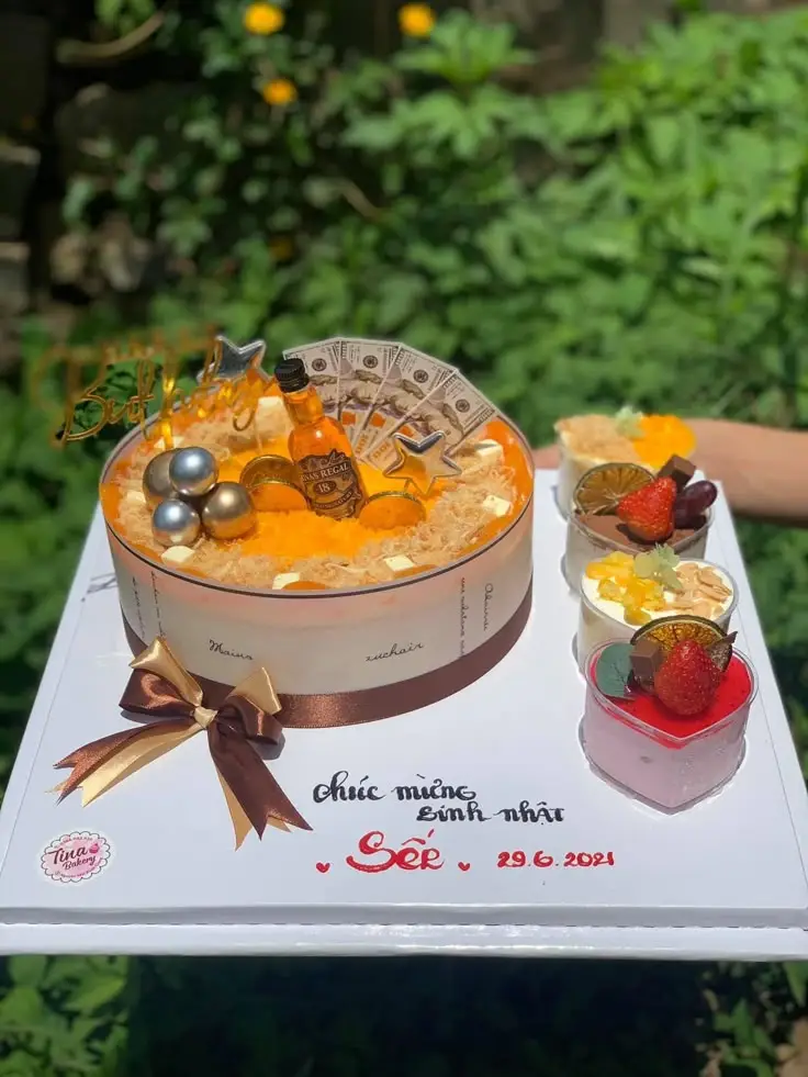 Bánh kem sang trọng cho nam - Thiết kế độc đáo cho dịp đặc biệt 26