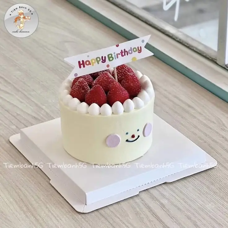 Bánh sinh nhật màu hồng cute - Những mẫu bánh đẹp nhất dành cho bé gái 19